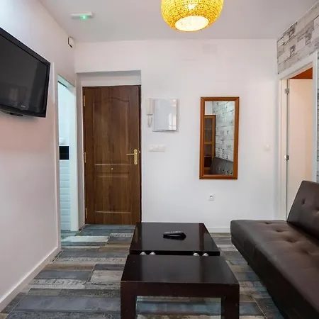 Las Rejas Apartment